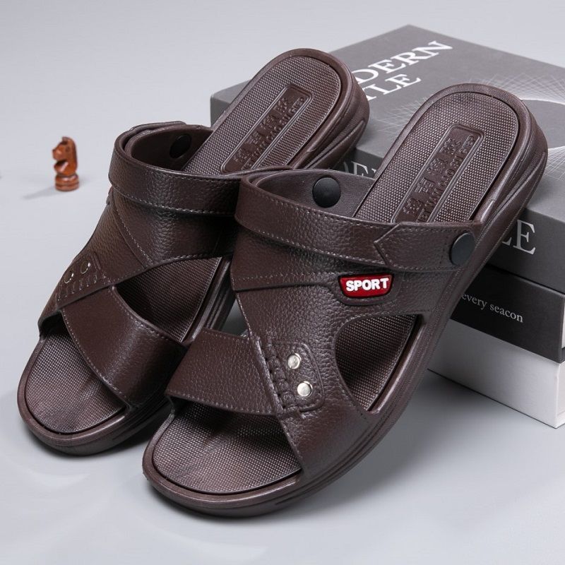 

Fashion Rubber men s sandals and slippers 2025 summer two wear summer men s driving thick soled anti slip beach shoes 39