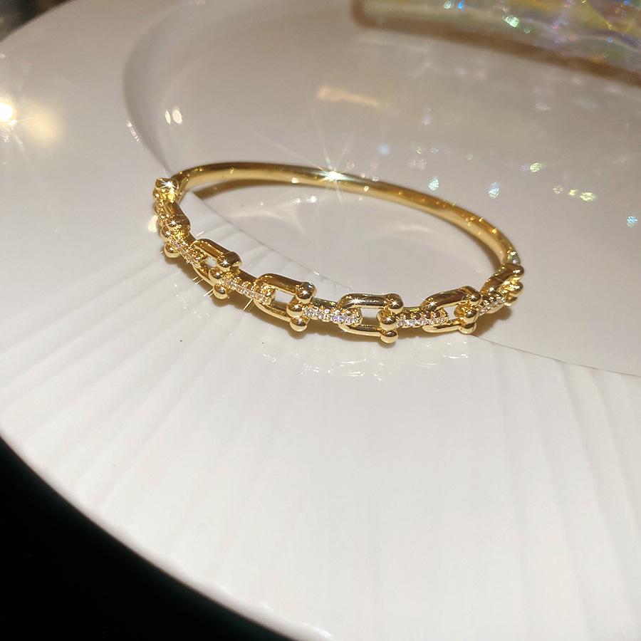 Banquet Luxury 18k Gold-Plated Zircon Snake Bracelet - Fashionable High-End Jewelry for Women