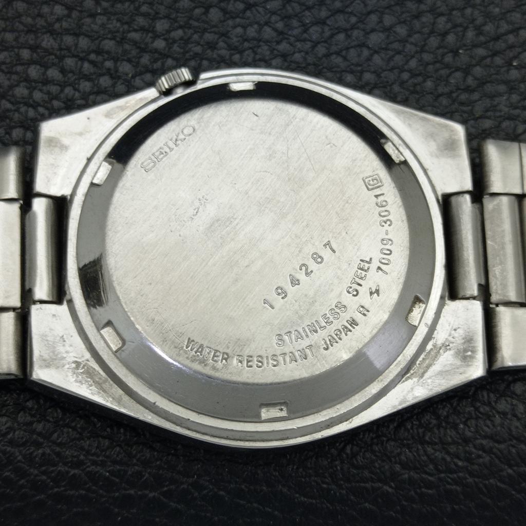 GENUINE VINTAGE SEIKO 5 AUTOMATIC JAPAN 7009A MENS RED DIAL WATCH a701400-5 R206a-a701400