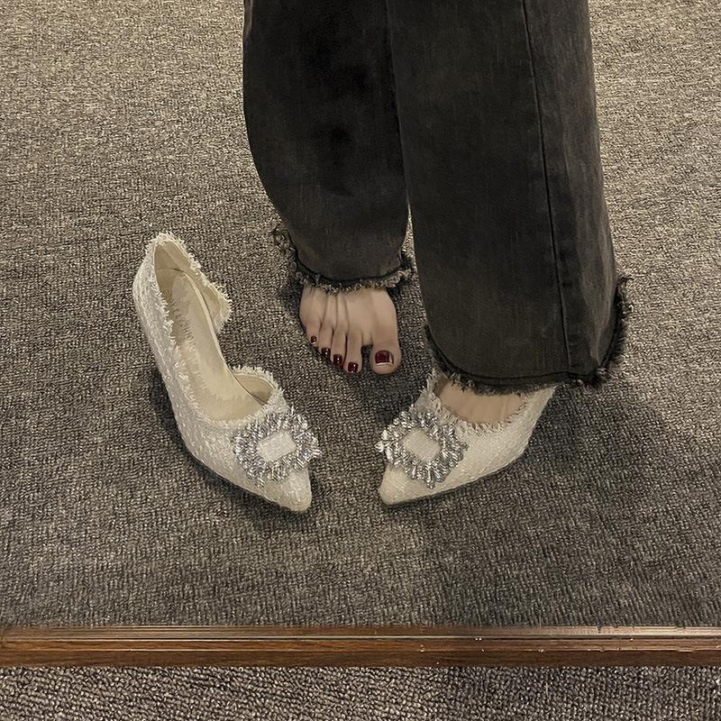 High heels women's summer 2025 new niche design French pointed shoes thin heels small fragrant rhinestone single shoes