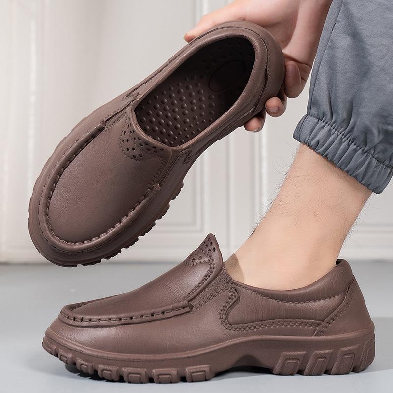 Fashion Men's Casual Shoes Non-Slip Thick Soles Wear-Resistant Waterproof Oil-Proof Slip-On Home Outing Work Shoes