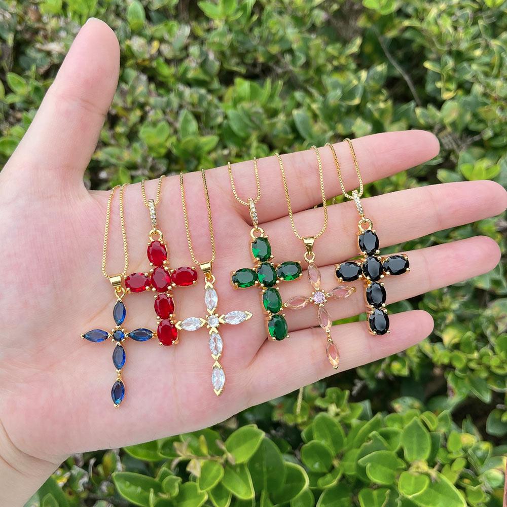 FLOLA Simple Pink Crystal Cross Necklaces for Women Gold Plated Box Chain Amulet Necklaces Christian Jewelry nkeb194
