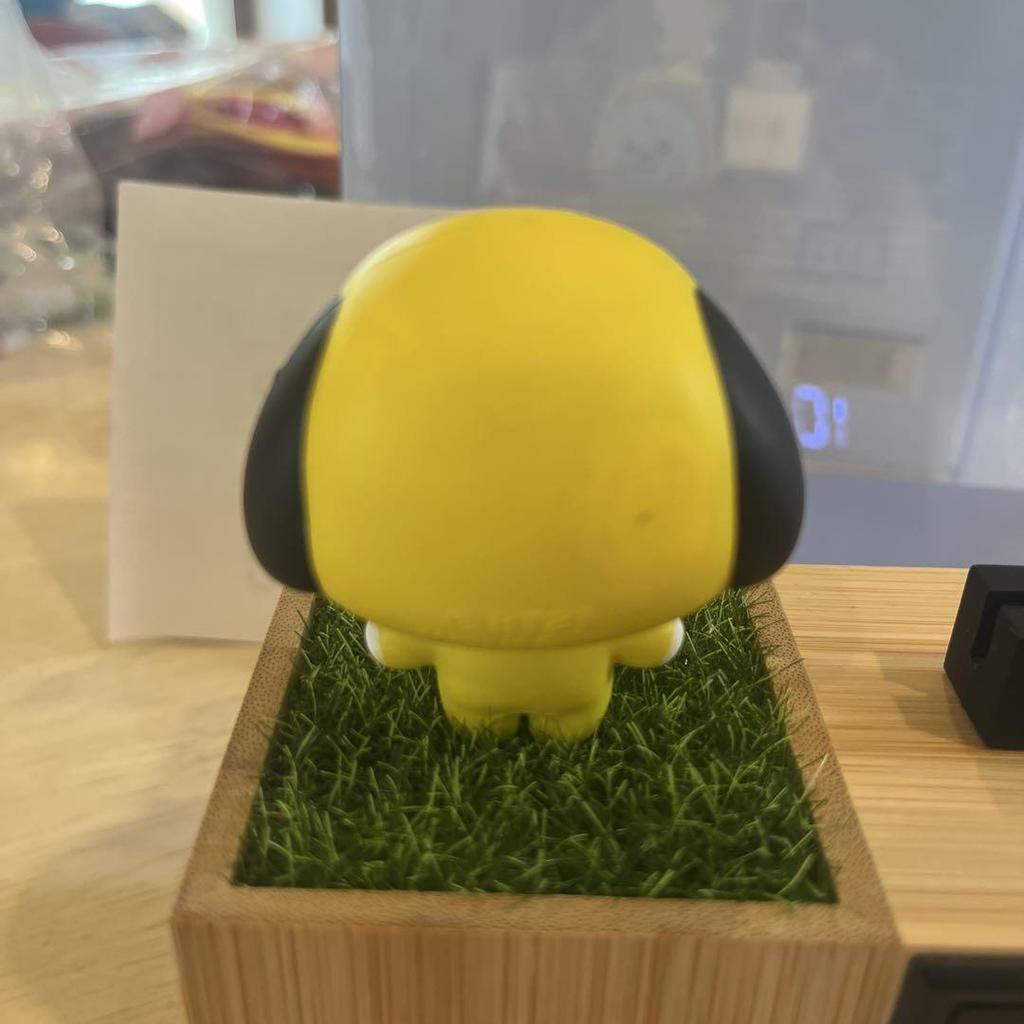 [USED] Not available in Japan, Korea official shop limited BT21 digital desk clock Chimmy