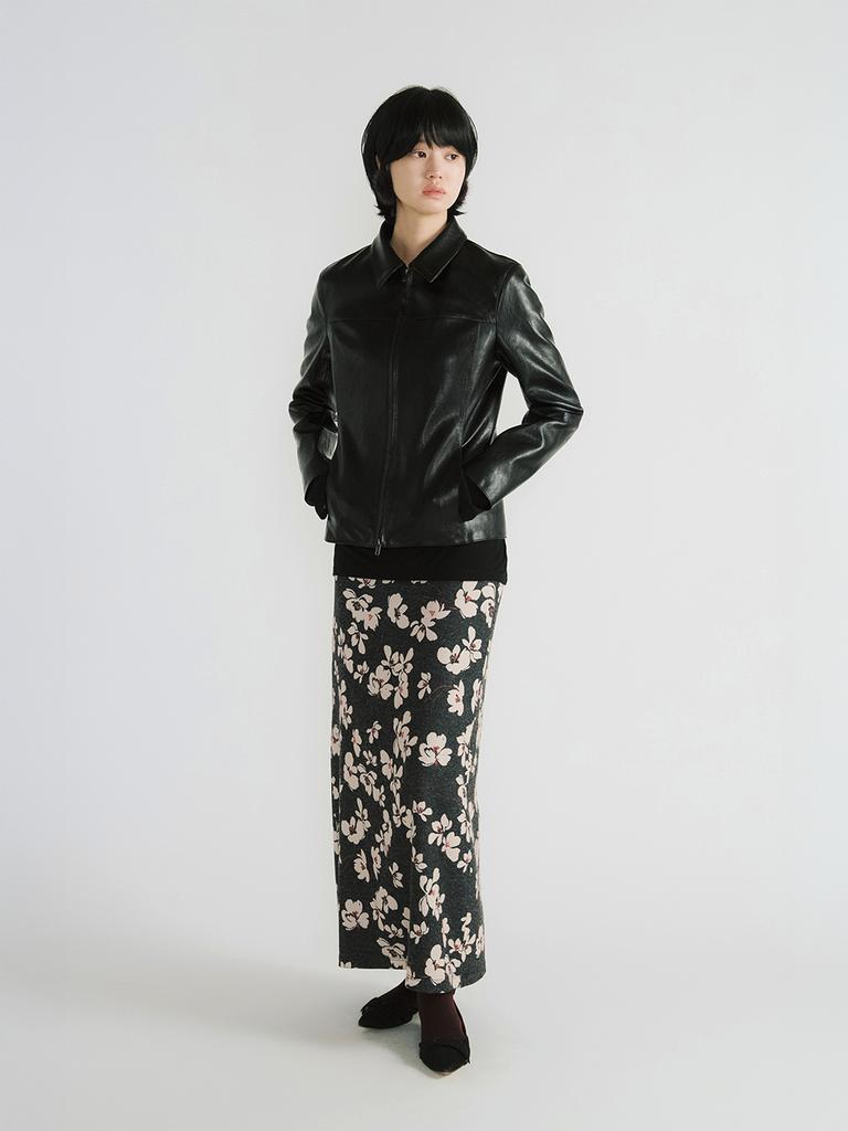 Average Attitude Floral Long Skirt _Ink Black