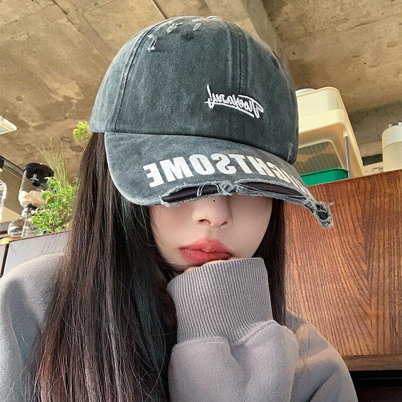 Retro Black Wide Brim Baseball Cap Female Ripped Old Cap Versatile Show Face Small Fashion Trend Hat Men