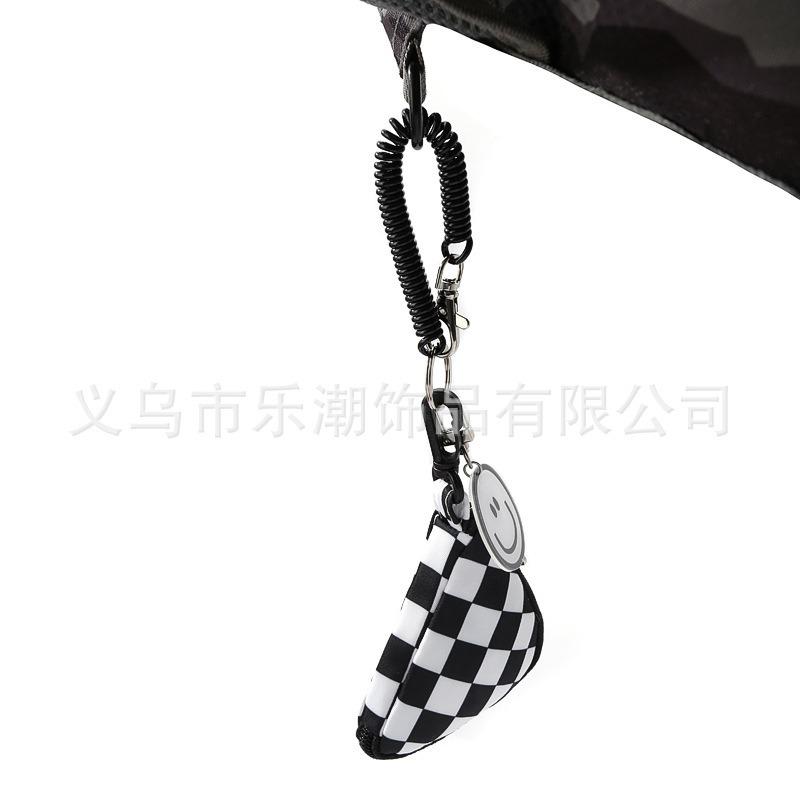 Chessboard earphone bag, key bag, black and white grid mini cute pocket triangular change bag, school bag pendant.