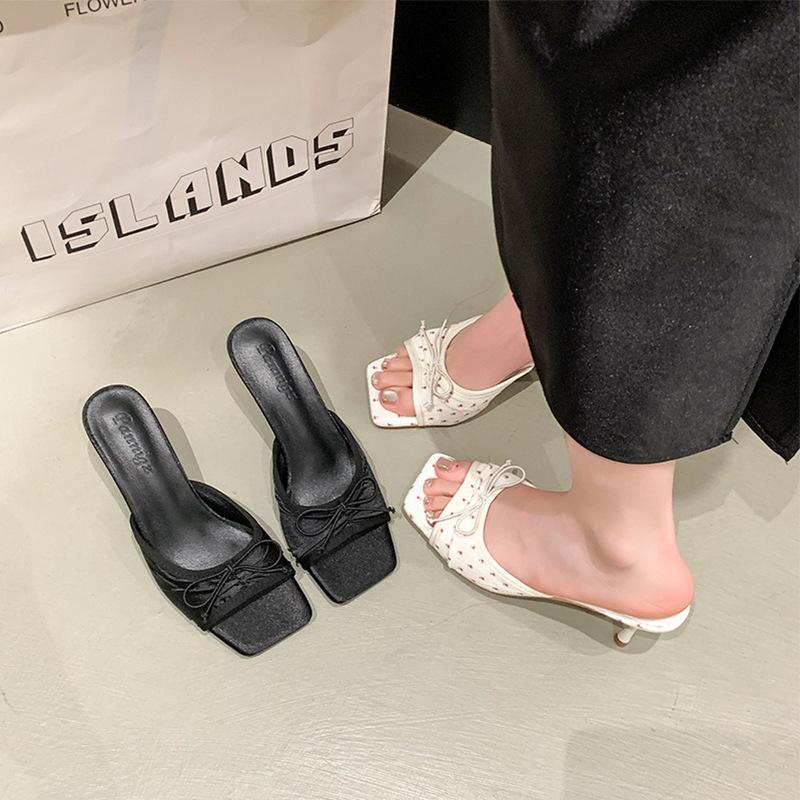 Fashion Hot Selling Aneikeh 2025 Comfortable Low Heel Square Head Sandals Sweet Bow Silk Thick Heel Slippers for Ladies Outwear Slides