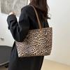 European And American Large Capacity Fashionable Ins Personality Leisure Autumn New Leopard Print Suit Shoulder Tote Bag