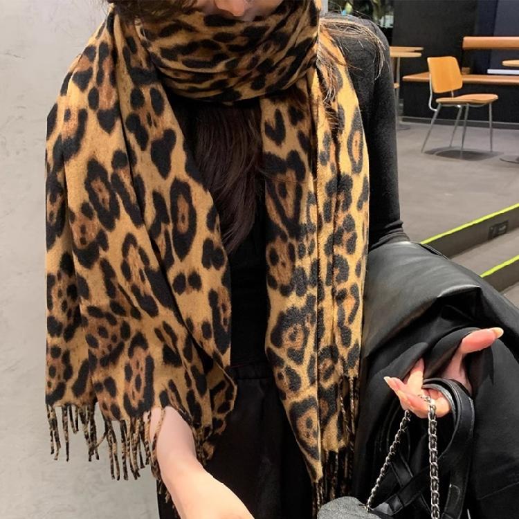 Stylish Leopard Print Shawl Poncho Wrap for Women Leopard Print Sweater Supplies