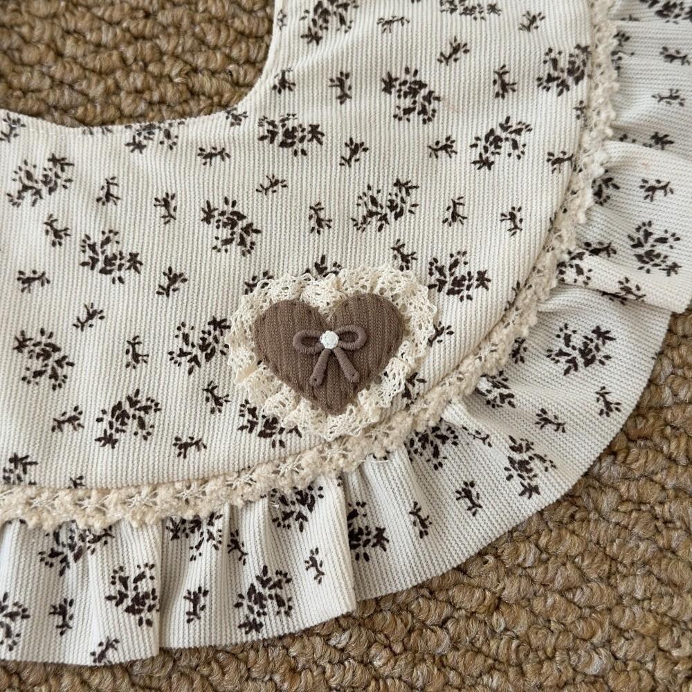 Adjustable Snap Baby Ruffle Bib Floral Lace Saliva Towel Vintage Feeding Drool Bib 0-2 Years Baby