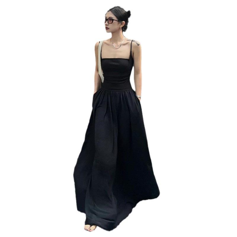 Women's French Hepburn-Style Black Summer Suspender Dress: Elegant and Breezy for Seaside Vacations