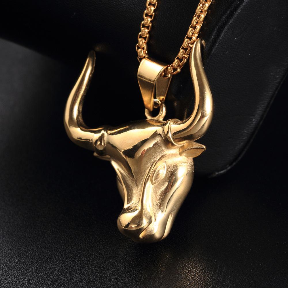 New European and American Stainless Steel Fashion Mens Bull Horn Pendant Animal Necklace