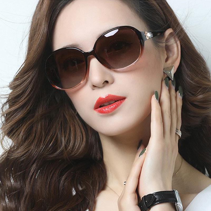Women's Polarized Rhinestone UV Protection Sunglasses - Stylish Large Frame