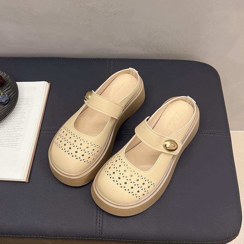 

Сандалии для внешней торговли женские 2025 лето новые в британском стиле повседневные туфли из маленькой кожи на толстой подошве с круглым носком удобные на мягкой подошве туфли для мамы 40 хаки