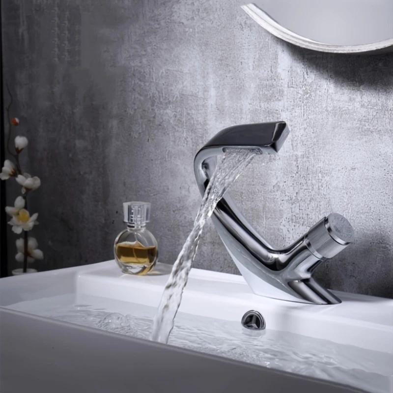All Copper Black Washbasin Waterfall Faucet Hot And Cold Toilet Basin Faucet Undercounter Basin Single Hole Faucet