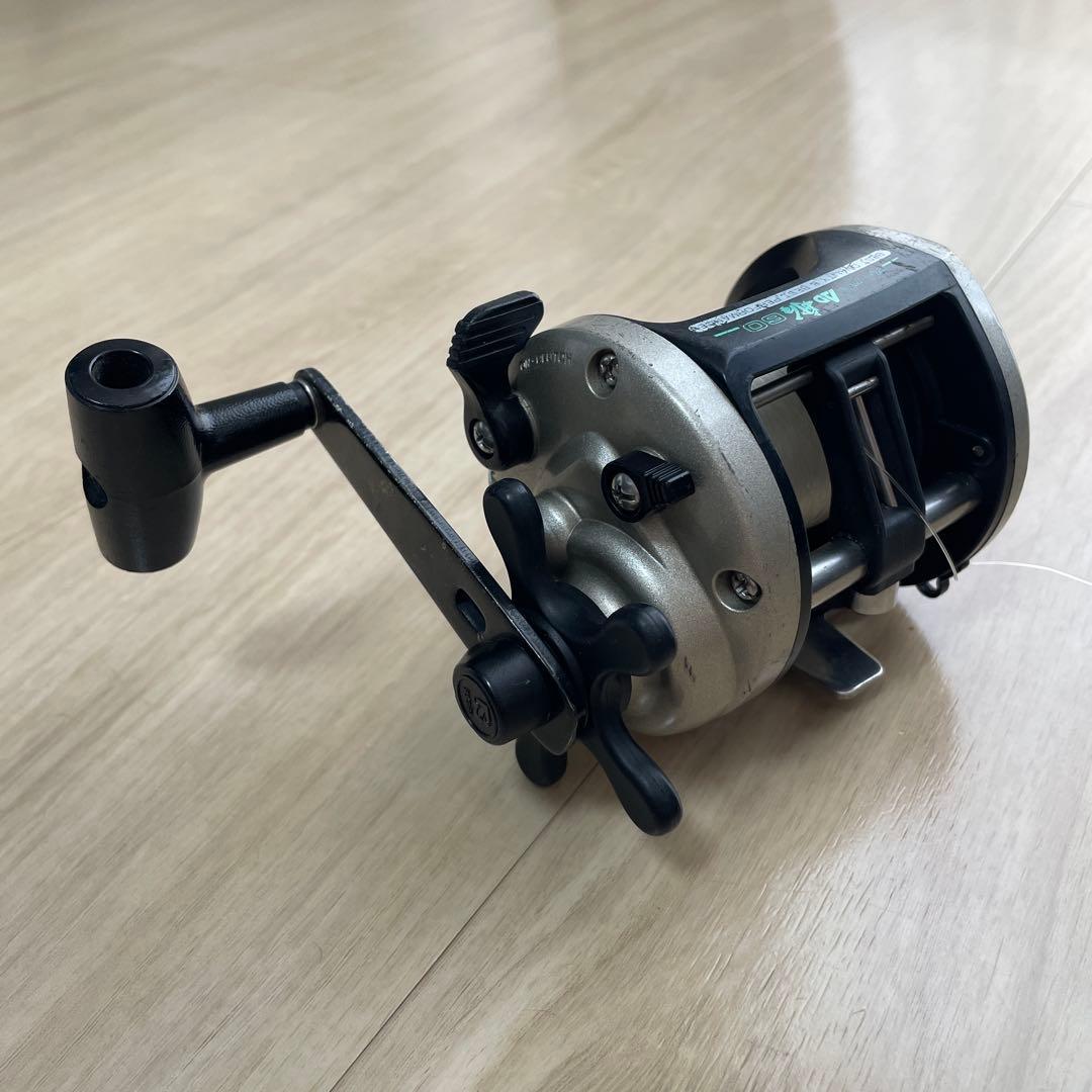 Б/у катушка RYOBI Super AD Ship 60, мультипликаторная, правая ручка, сумка PENNREEL