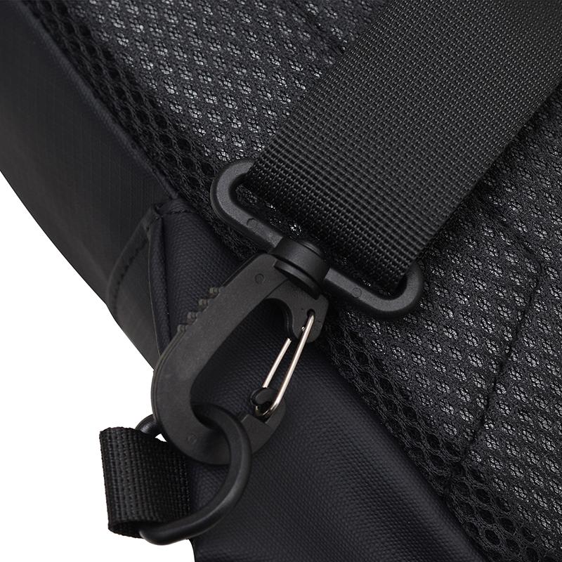 Lightweight Men's Crossbody Bag Shoulder Bag Outdoor Sports Chest Bag