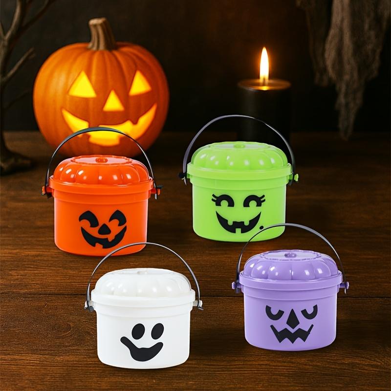 Cute Plastic Halloween Bucket With Trick Or Treat Slogan Durable Candy Pail Spooky Party Decor Trick-or-Treat Holiday Activities