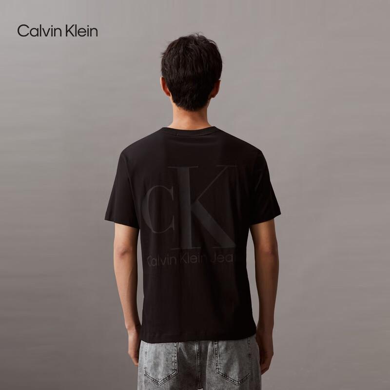 Calvin Klein Jeans Unisex Printed Cotton Loose-Fit T-Shirt J325574