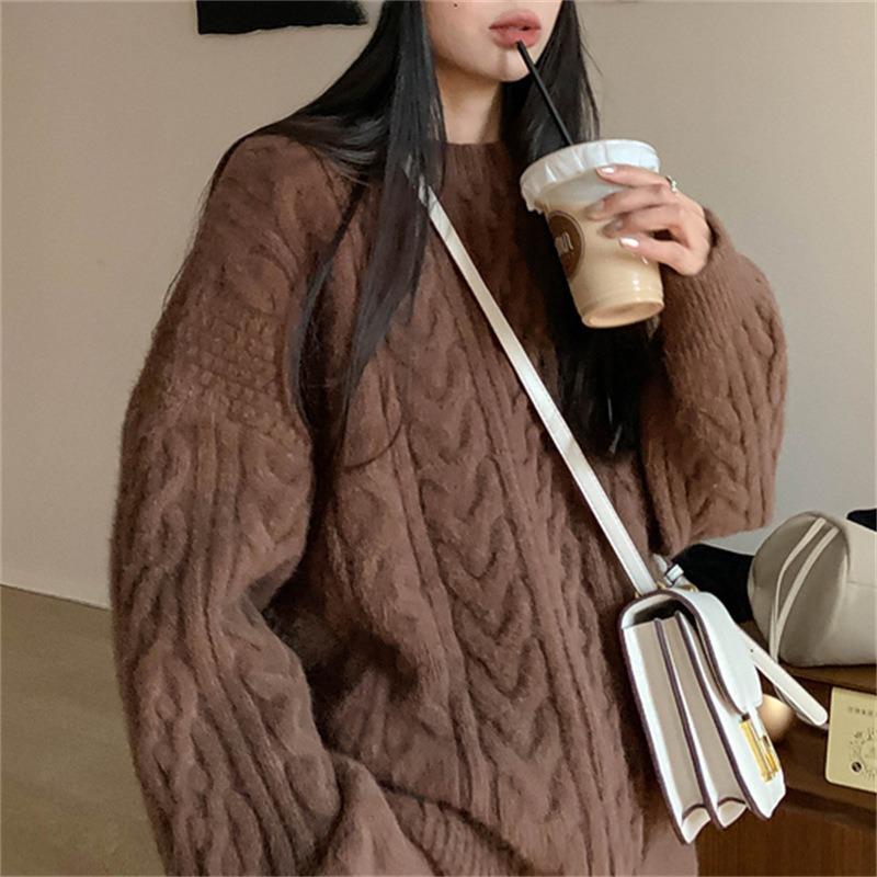 Retro crew neck twist simple solid color temperament pullover knitted sweater top versatile and thin sweater women's outer wear