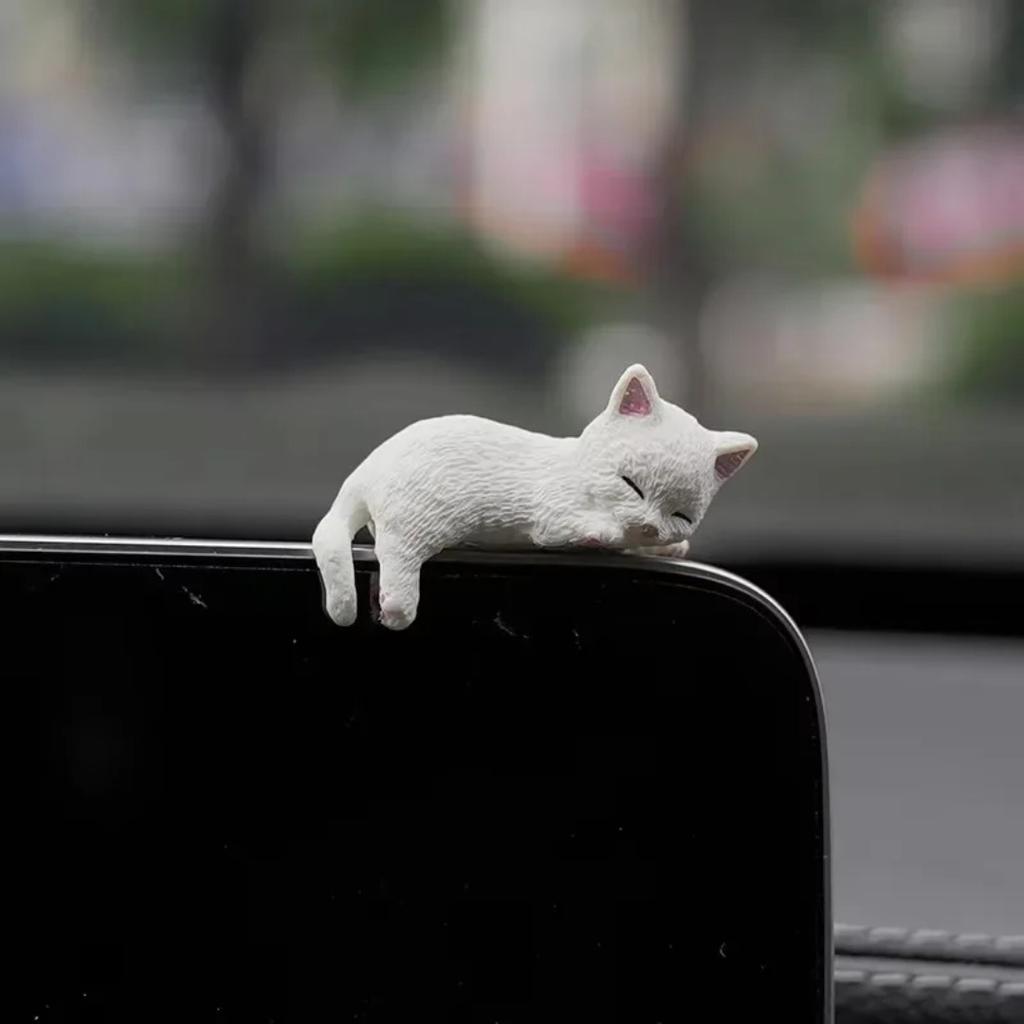 1/4PCS Kawaii Mini Cat Figurines Ornament Cartoon Kitten Statue Gifts For Kids Toys Children Room Decoration Miniature Figurines