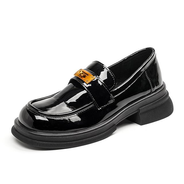 

Новые весенние женские черные кожаные туфли Черные повседневные лоферы Модный металлический дизайн в британском стиле с высокой подошвой и большой подошвой 37 чёрный