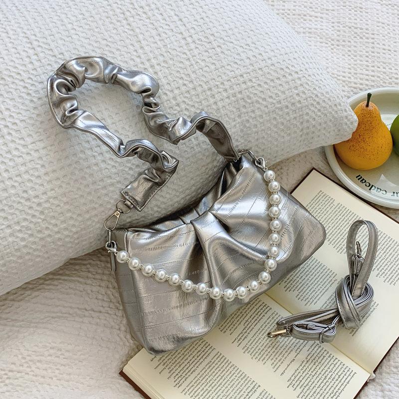 

Soft cloud bag niche dumpling bag 2025 new fairy versatile underarm bag pleated solid color shoulder bag women s bag серебряный