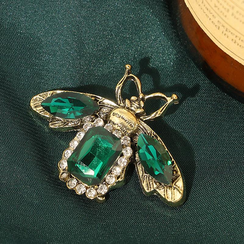 Rerto Bee Crystal Brooches For Women Enamel Rhinestone Animal Tassel Lapel Pins Men'S Suit Collar Pin Badge Accessories
