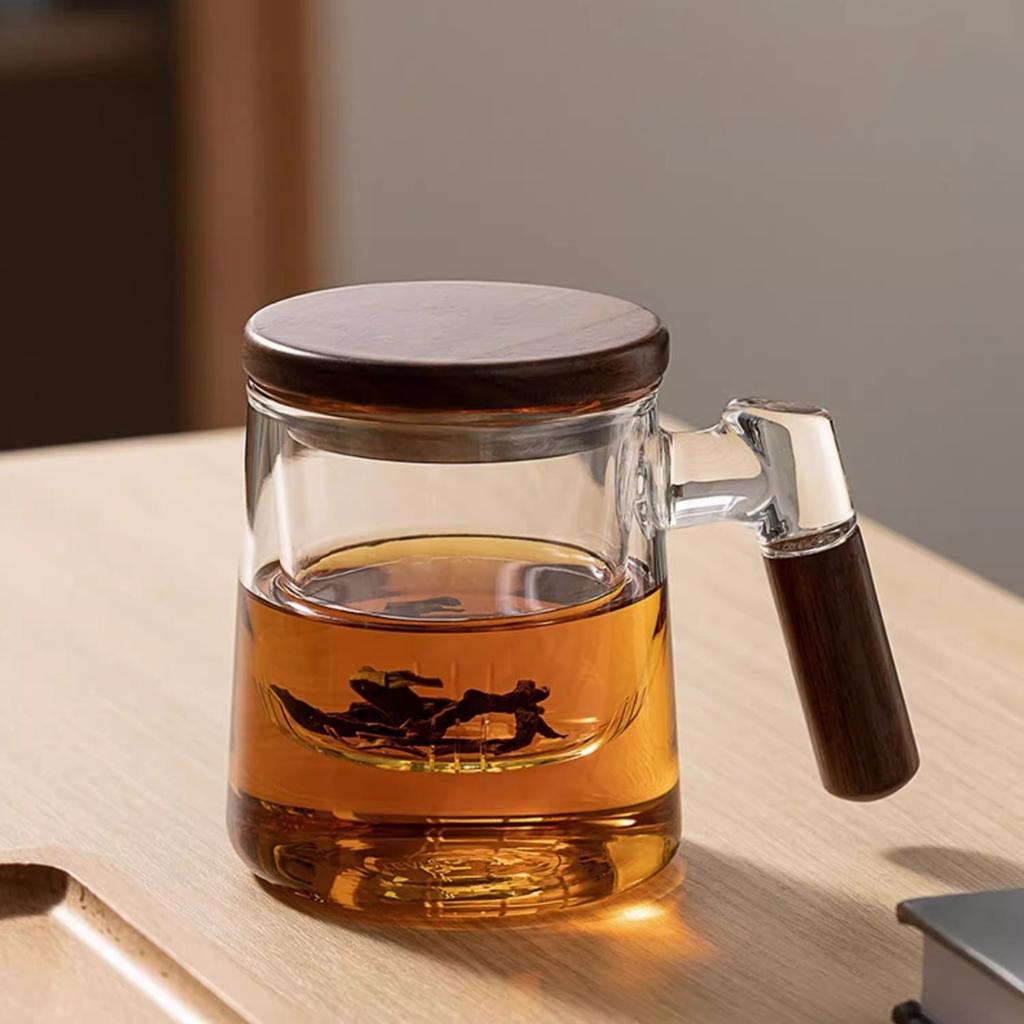 Glass Teacup with Wooden Handle Flowering Tea Diffuser Filter Cup