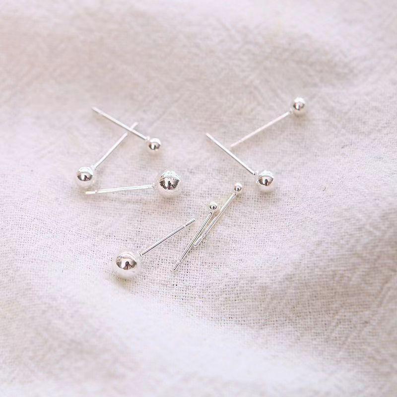 

Mini Hook Kids Sterling Silver Stud Earrings 2mm straight needle pair