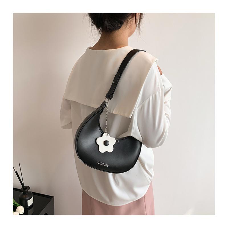 Sweet Style Faux Leather Crescent Bag for Women 2026 New Fashionable Shoulder Crossbody Purse