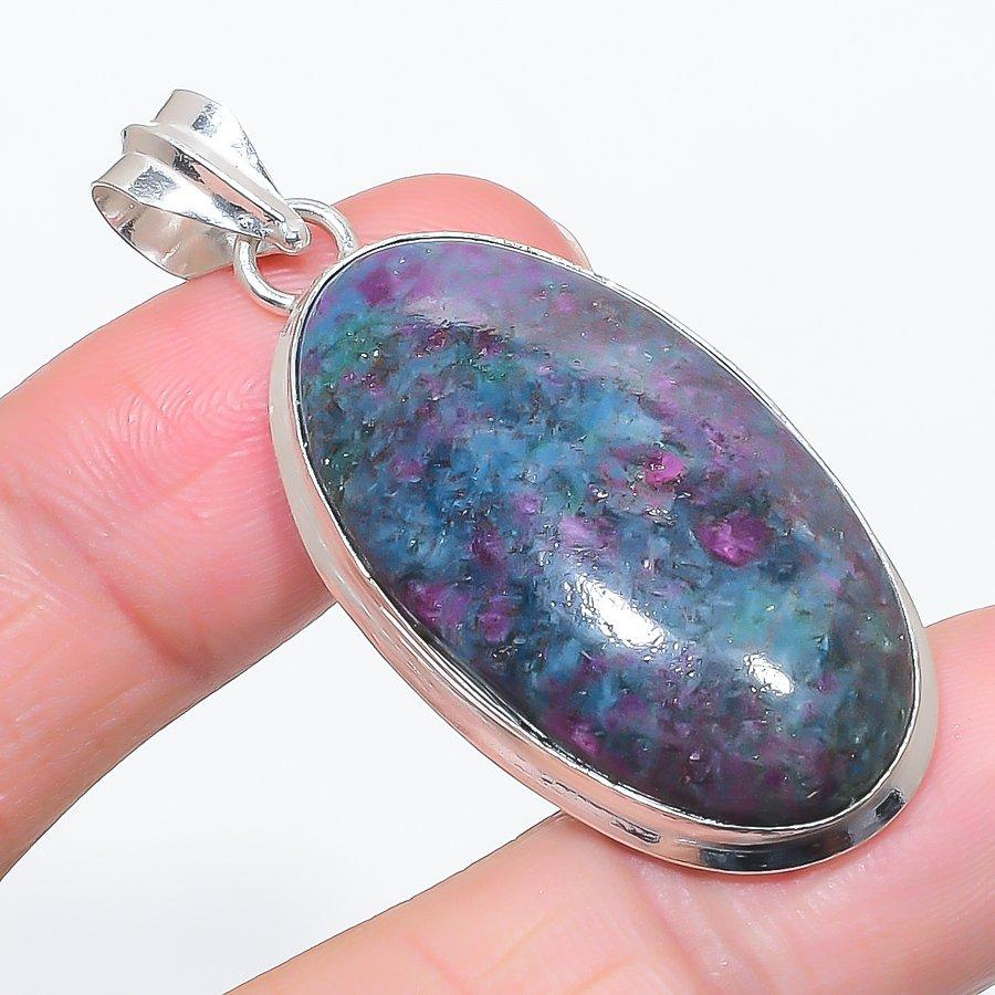 

Natural Ruby Fuchsite Gemstone 925 Sterling Silver Jewelry Pendant 2.13 e8S16