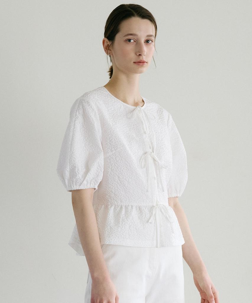 Ollibeudeollibeu Embossed Texture Ribbon Volume Sleeve Blouse Ow6Xb4020