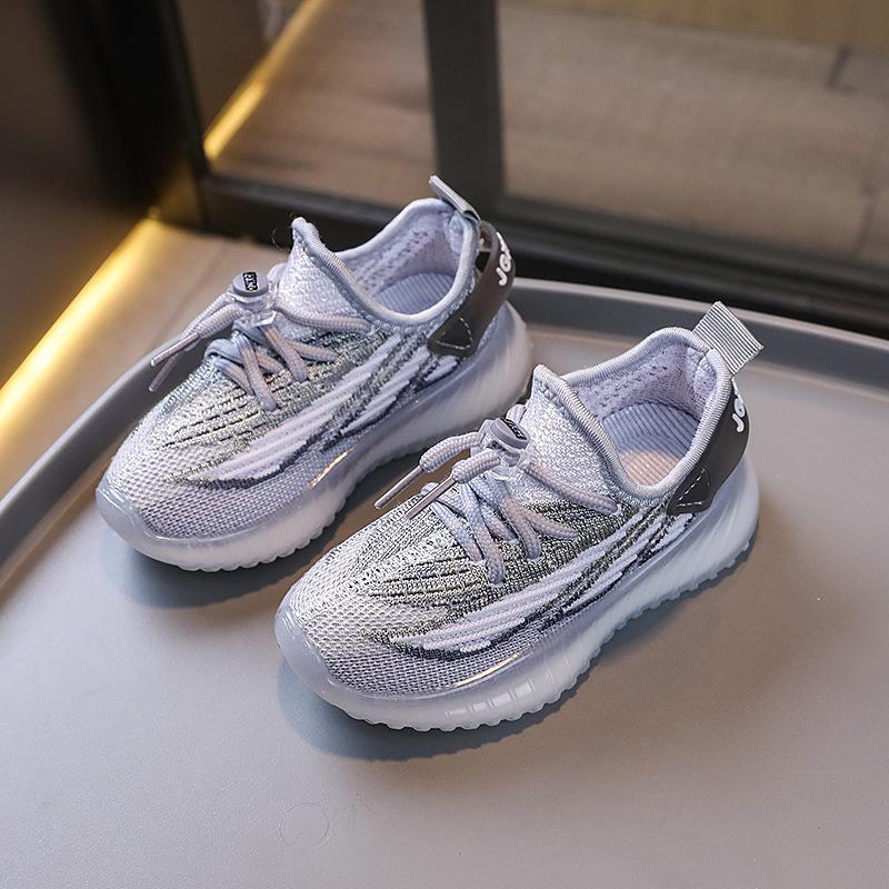 Spring and Autumn Children's Ultra-light Soft-soled Comfortable Boys and Girls Fashion Breathable Flying Knit Sports Shoes