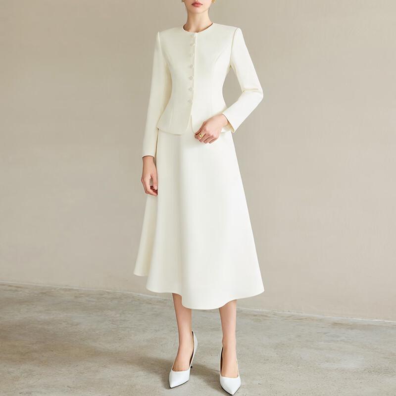 Жіночий блискучий професійний костюм та спідниця А-силуету