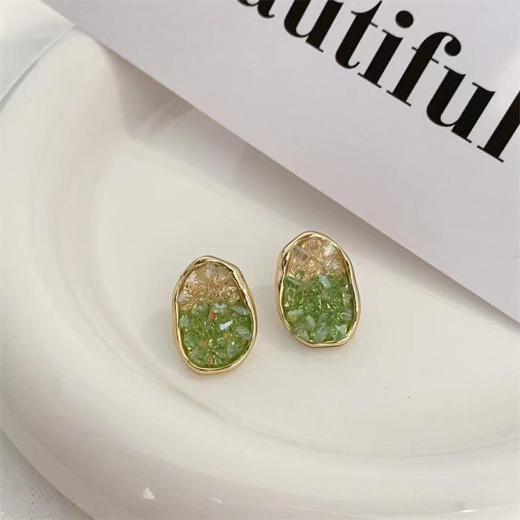 Niche High-End Spring/Summer 2023 Crystal Green Skin-Brightening Earrings