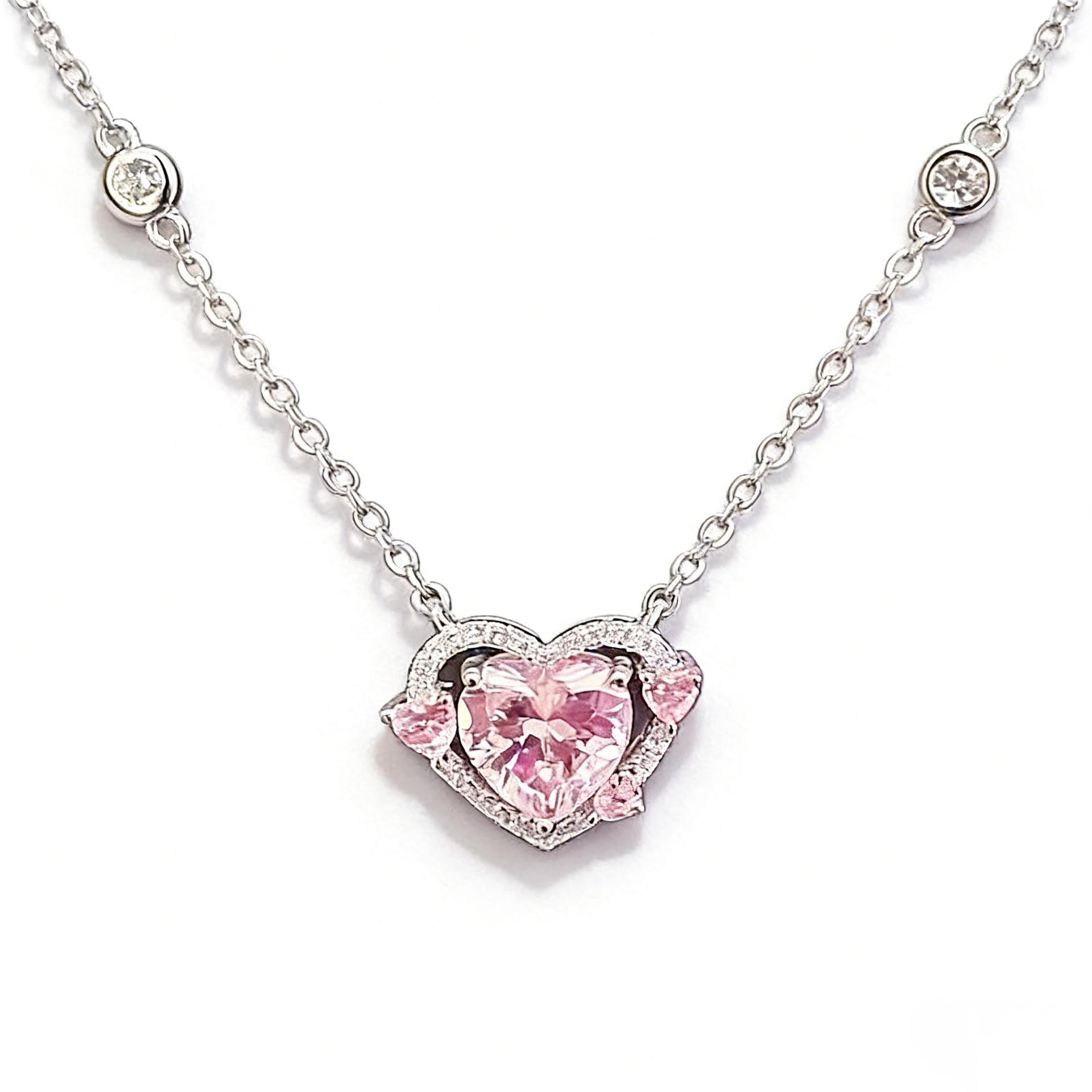 Xiaohongshu Pink Diamond Heart Necklace: Elegant, Trendy Light Luxury Clavicle Chain