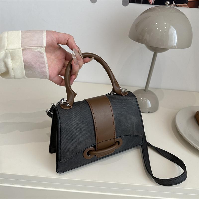 Minimalist Small Square Bag With Magnetic Closure For Daily Use Women