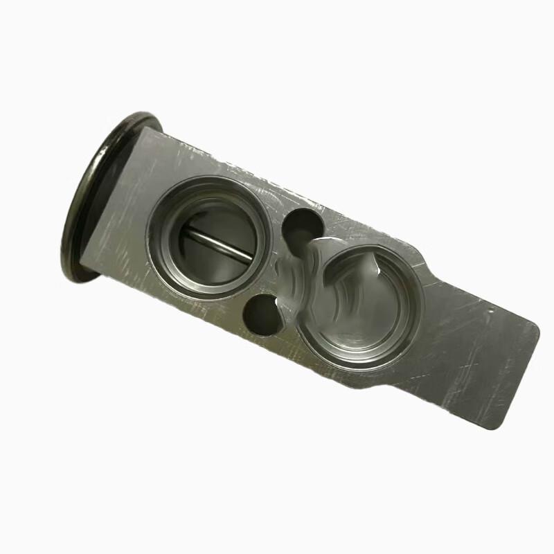 Lingxi AC Expansion Valve for Mitsubishi Pajero V73