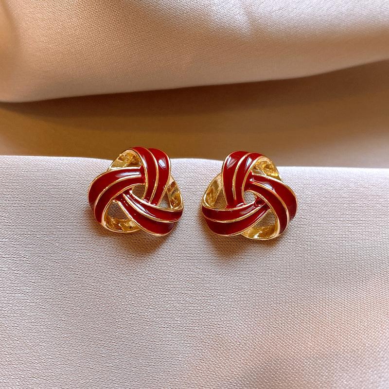 Retro Red Zirconia Pearl Flower Earrings - High-End Hong Kong Style Studs for Women