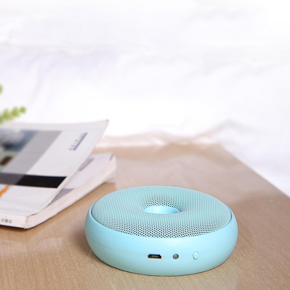 Noiseless USB Charging Mini Donuts Air Purifier Portable Air Sterilizer