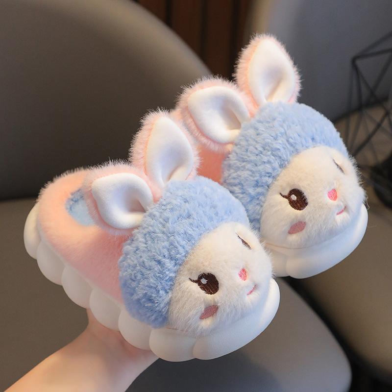 Children's cotton slippers winter velvet thickened warm soft sole non-slip home cartoon cute boy and girl baby parent-child shoes