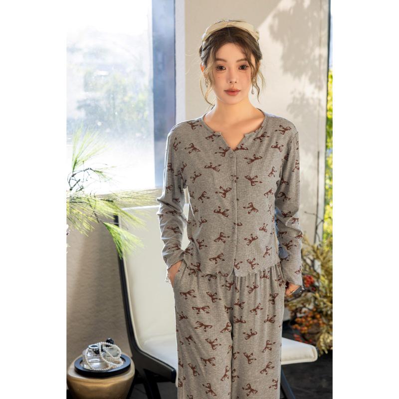 Women's Gray Bow Pattern Long Sleeve Pajama Set: Casual & Comfortable for Spring/Summer