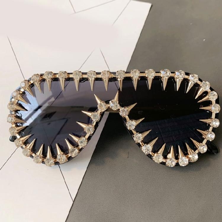 Popular Crystal Studded Frame Sunglasses for Youth Adult Fashion Enthusiasts Eyeglasses for Various Occasion and Outfit