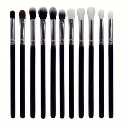 11Pcs Eye Shadow Brush Soft Fiber Hair Black Makeup Brush Set Multifunctional Eye Brush Beauty Tools.