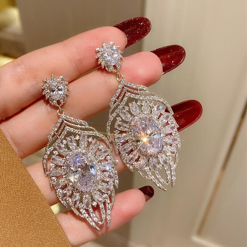 Light luxury heavy industry full diamond zircon earrings, oval cut dinner party style long bride earrings