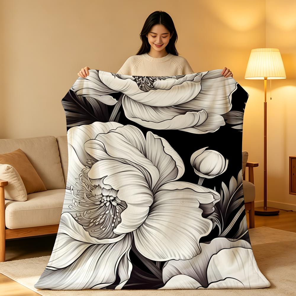 Art B-Black a-and W-White Floral Throw High-Density Short Plush Blanket Soft Skin-Friendly for Sofa Nap Air-Conditioned Room
