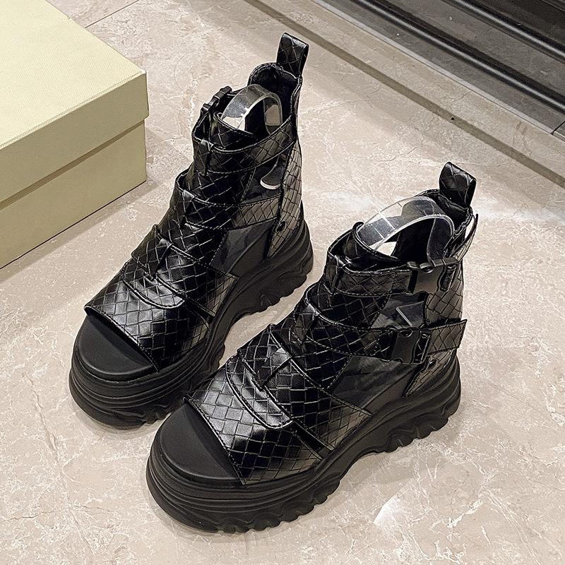 2025 summer height increase Roman sandals women's outer wear fashion casual muffin thick-soled high-top sandals high-heeled fish mouth cool boots