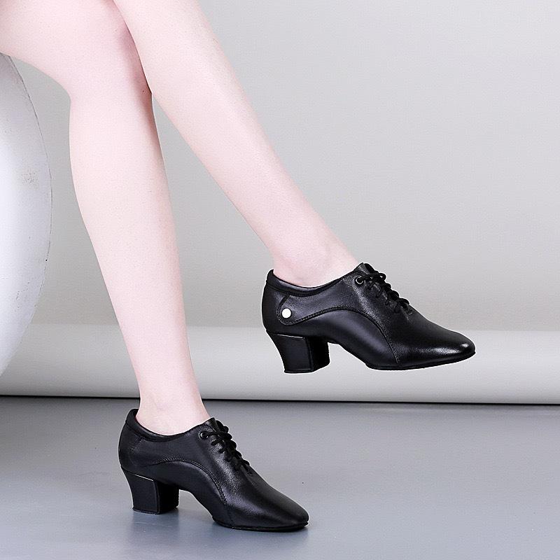 LEATHER Latin Dance Shoes Female Teacher Sports Shoes Practice Ballroom Dancing Shoes Square Cowhide Sneakers Women Shoes