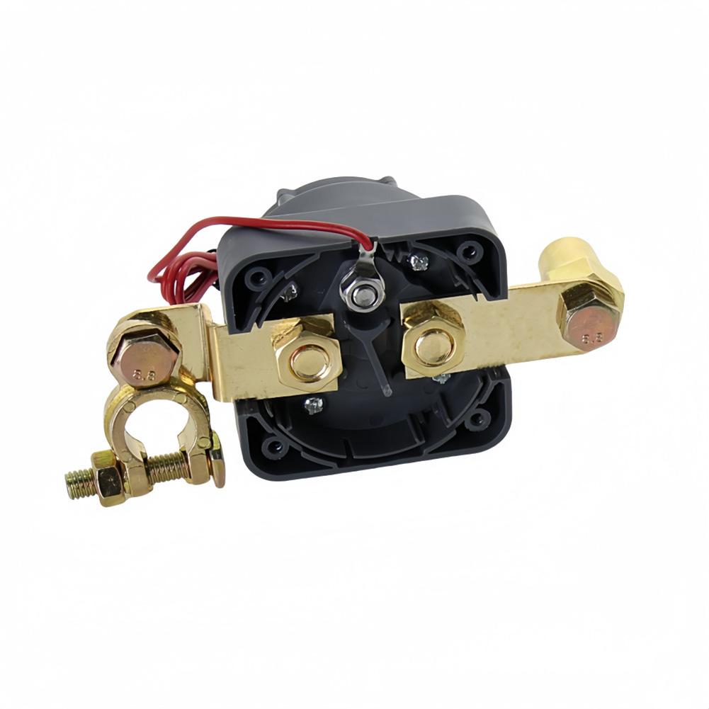 High Power Battery Disconnect Switch with Integrated Voltmeter for RV and Yacht Applications 300A 12V to 48V Compatible
